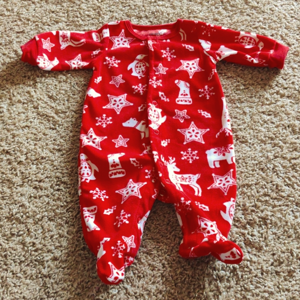 🔵Carter's Christmas Footie